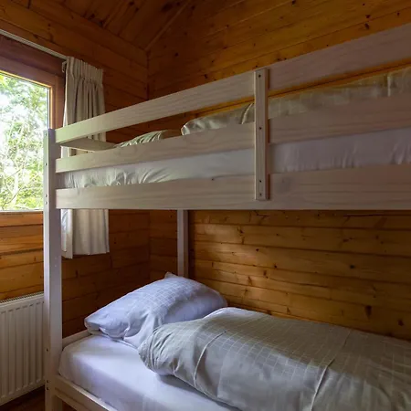Knus Houten Voor Stellen En Gezinnen Met Ruime Tuin Op De Veluwe